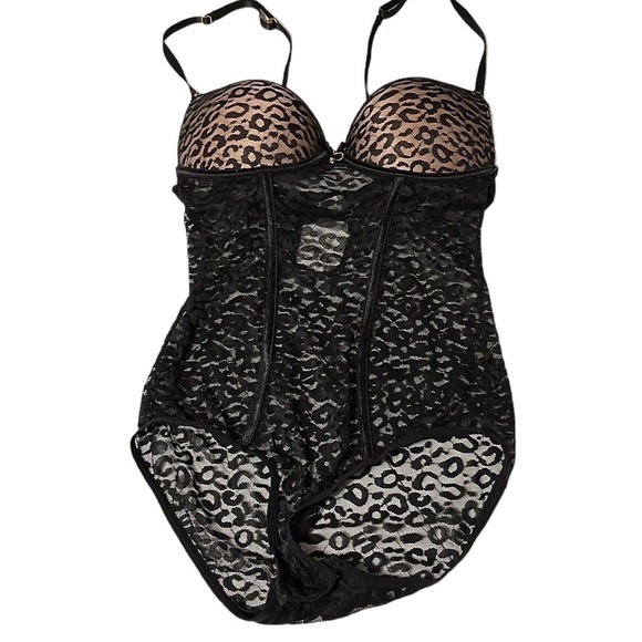 Lingerie lace teddy, black. Size medium - Picture 1 of 6